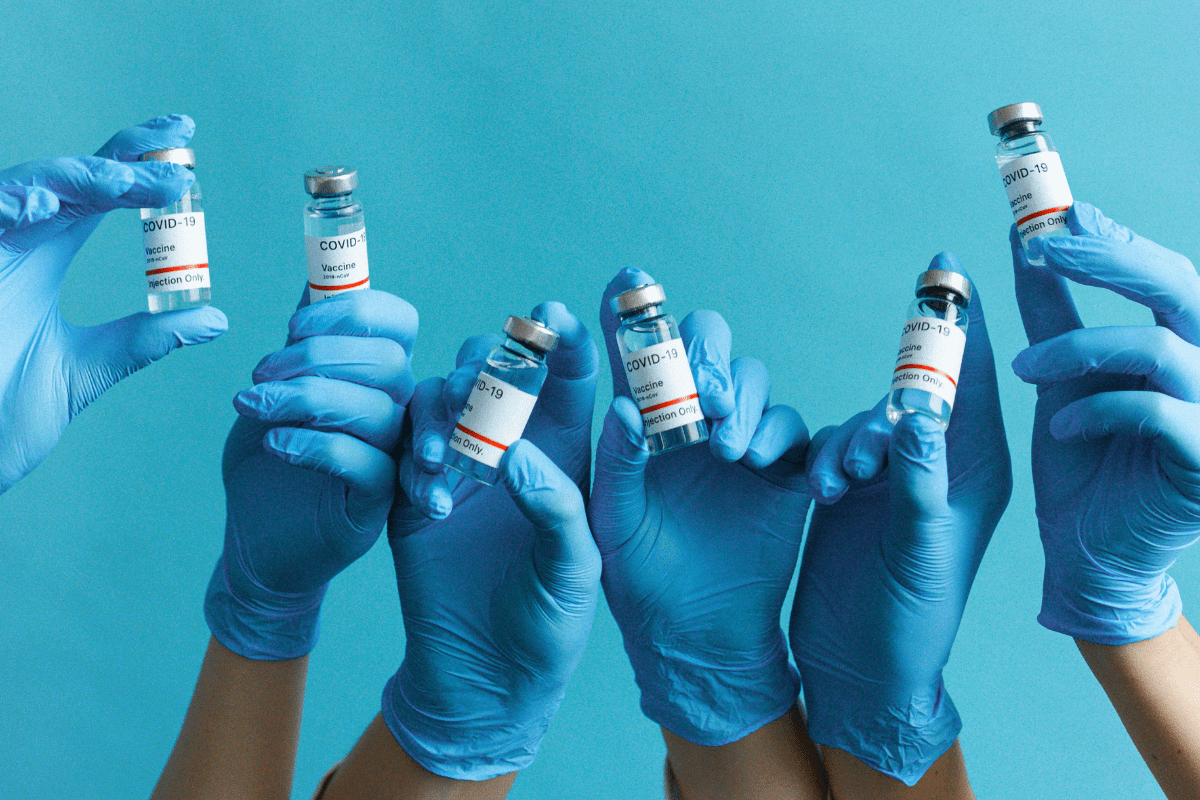 covid-19 vaccine manchester